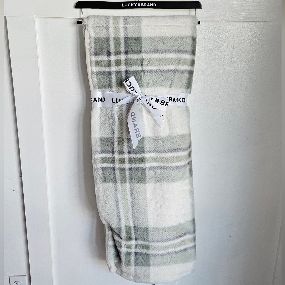 Lucky Brand Plaid Throw Blanket Sage Olive